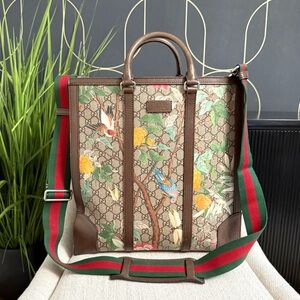 Authentic Gucci unisex Tian tote bag